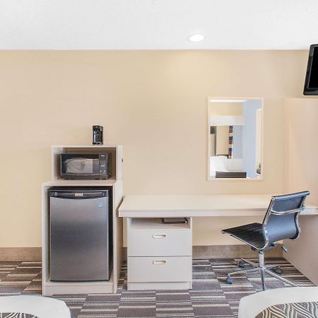 Microtel Inn And Suites Clear Lake Camera foto
