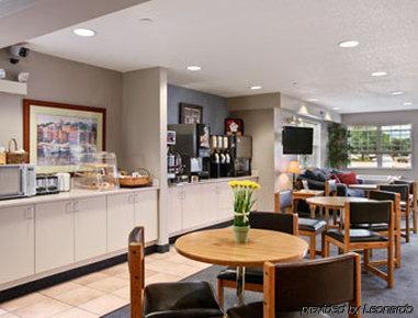 Microtel Inn And Suites Clear Lake Ristorante foto